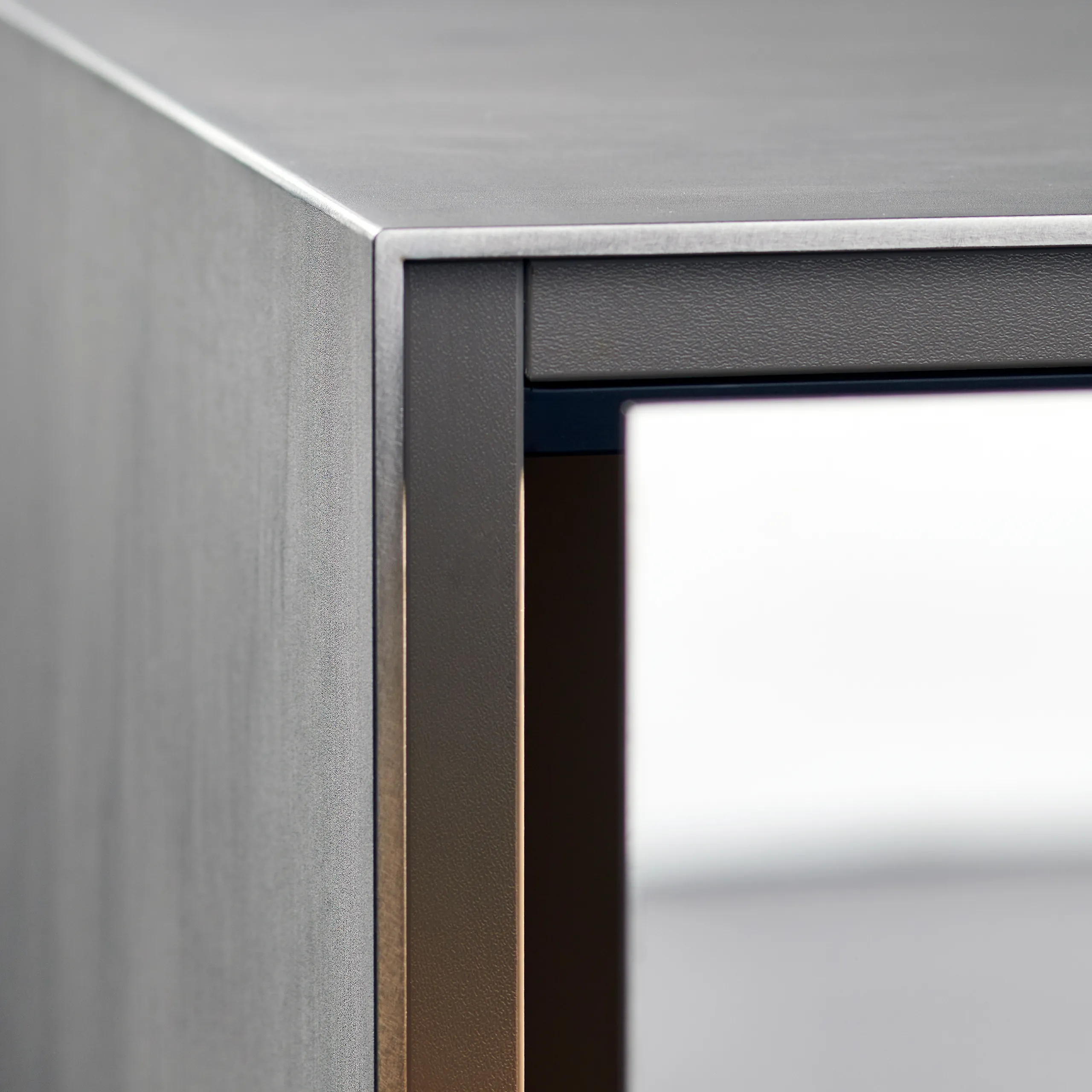 Eggersmann edelstaal hoekafwerking keuken detail precisie Duitse vakmanschap maatwerk afwerking