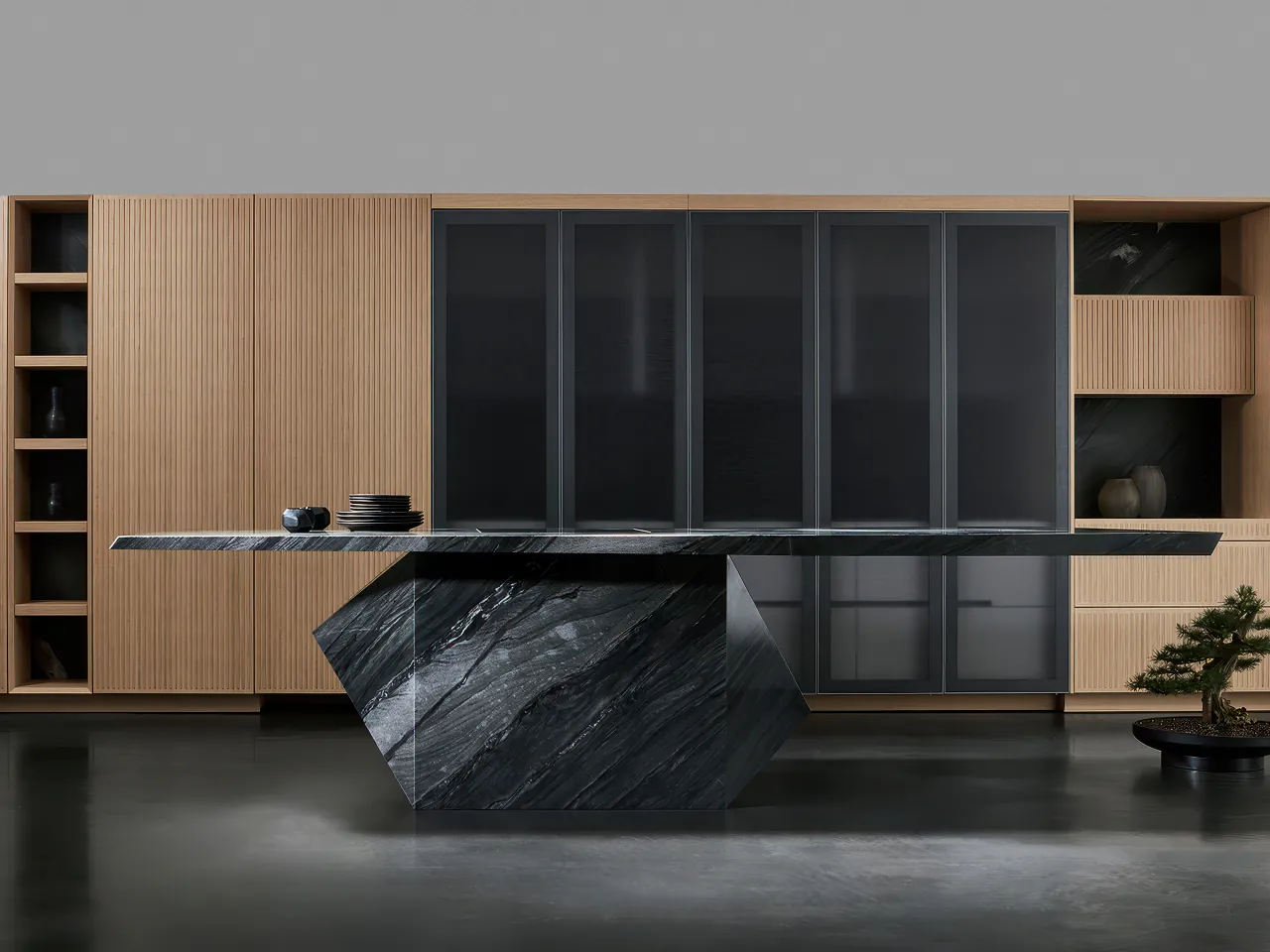 Eggersmann nami keuken met schuifdeuren ontwerp Yabu Pushelberg Japanse filosofie Duitse engineering