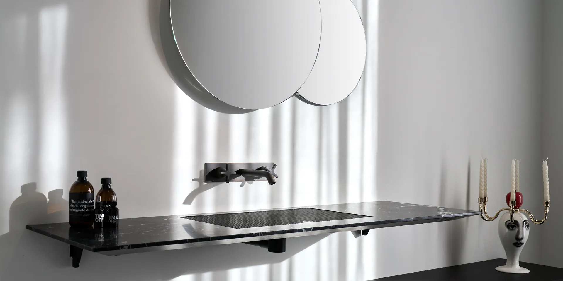 Agape Ell Grid wastafel in Corian en marmer Benedini Associati design ultradun profiel Italiaanse badkamer