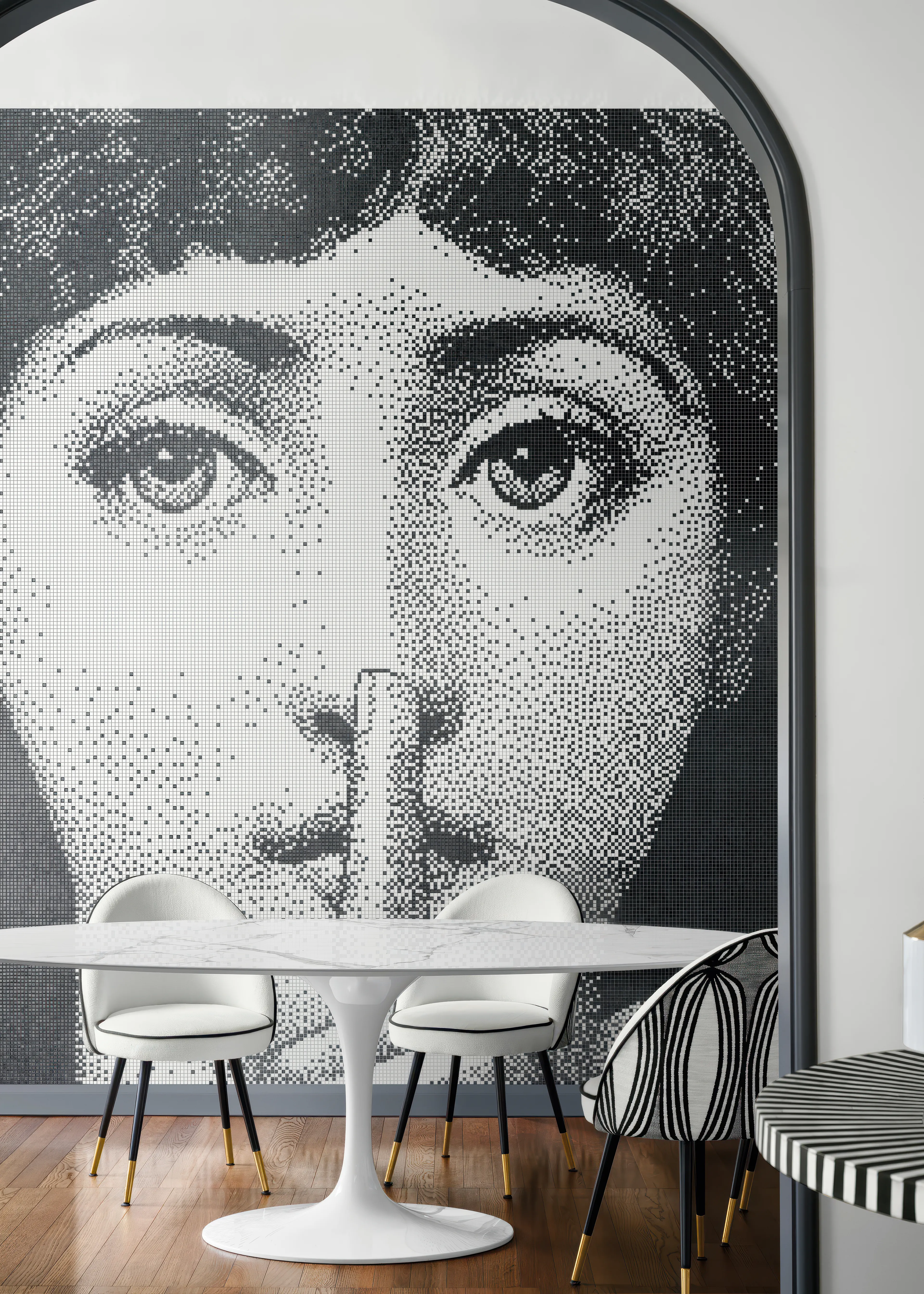 Bisazza Fornasetti Silenzio glasmozaïek tegels vinger op lippen zwart-wit mysterie motief handgezet