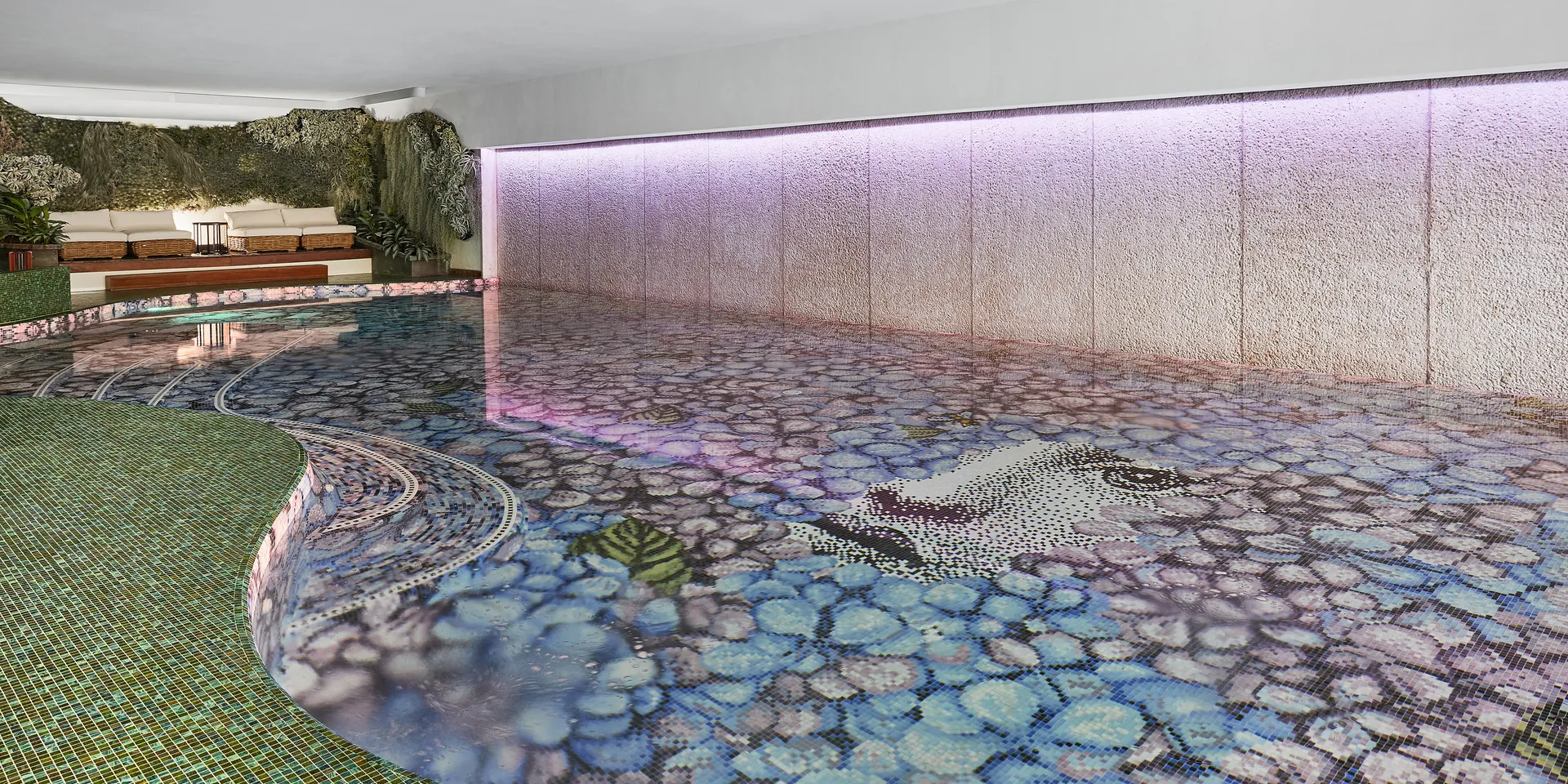 Bisazza Sfumatura mozaïek in goud roze en blauw glasmozaïek kleurverloop Italiaans vakmanschap